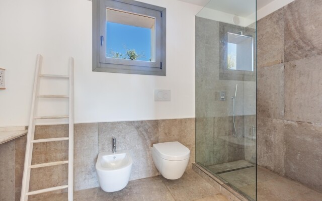 3666 Ca' Della Roccia by Perle di Puglia