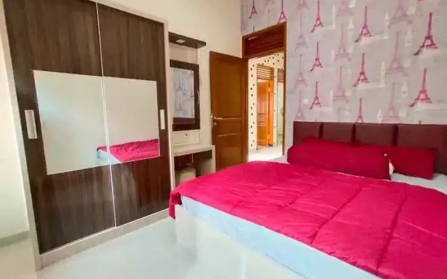 Villa Panderman 62 by N2K