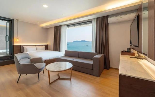 Stubborn Hotel