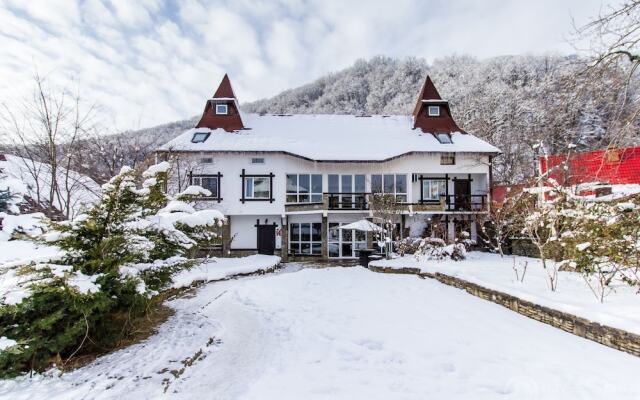 Cherepanovs' Guest House