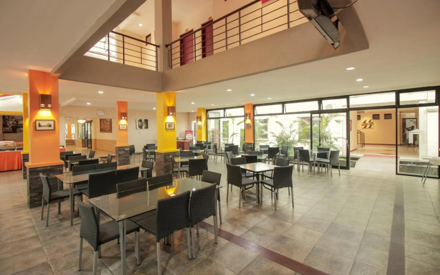 Collection O 295 Grha Ciumbuleuit Guest House