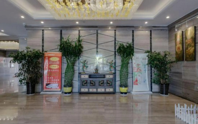 Langshen Hotel (Xichang Torch Square Haihe Sky Street)