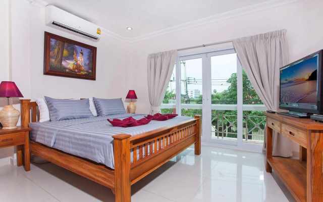 Baan Nomella