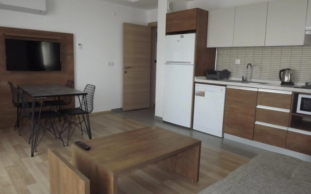 Opus Aparthotel