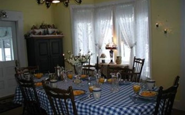 The Rendezvous Bed & Breakfast