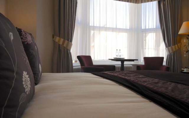 Redstone Guest House
