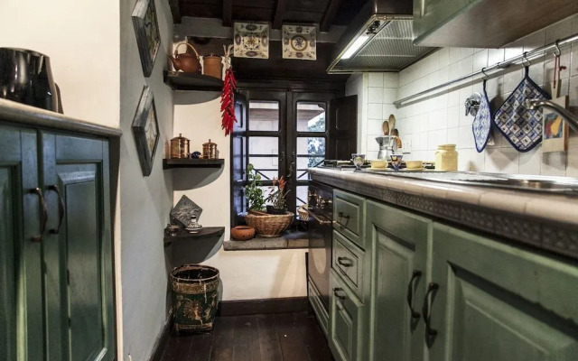 Tower Top in the Heart of Rome