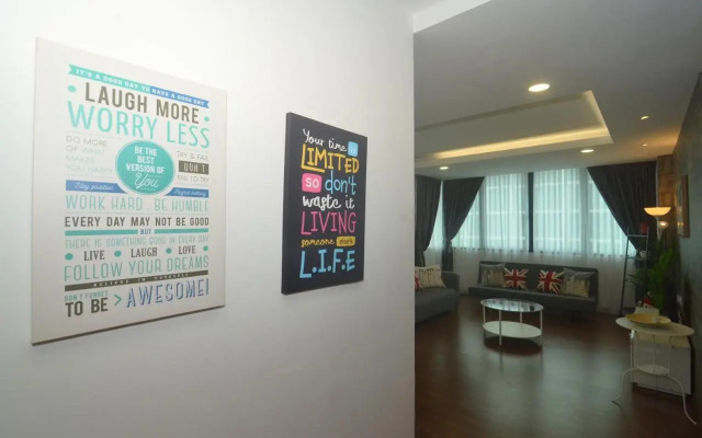 Kuching City Luxury Vivacity Suite A2