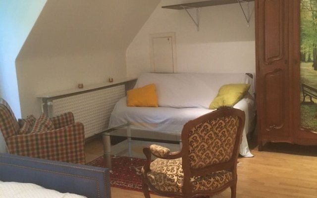 Cozy Villa Rooms near Wavre