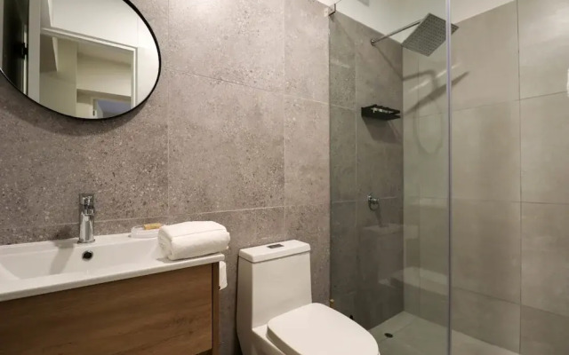 w Delightful 2BR w Balcony in Miraflores