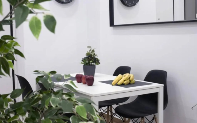 (B) Koukaki, A modern, newly refurbished Studio 4ppl