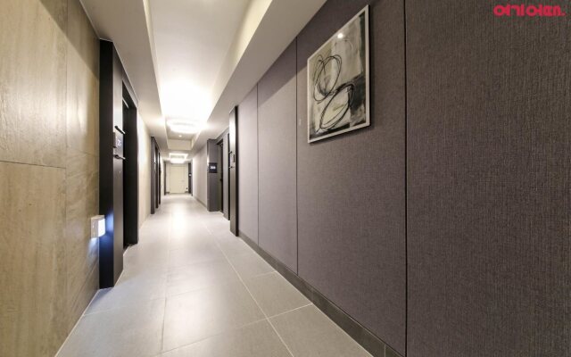 Yeonsan Hound Hotel