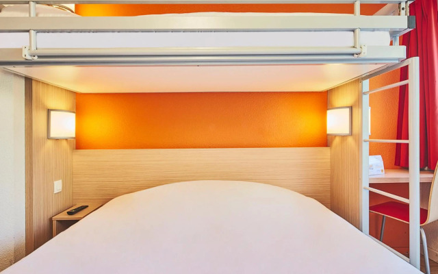 Hôtel Premiere Classe Melun Senart - Vert Saint Denis