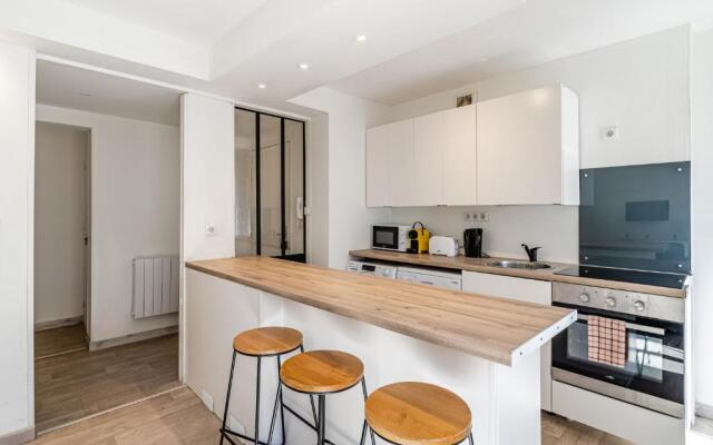 MICHELET: T2 avec parking à 10 min des Plages