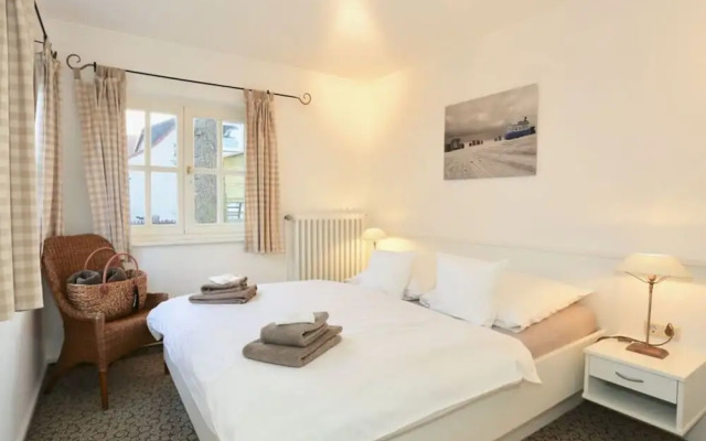 Strandhuus Modern Retreat