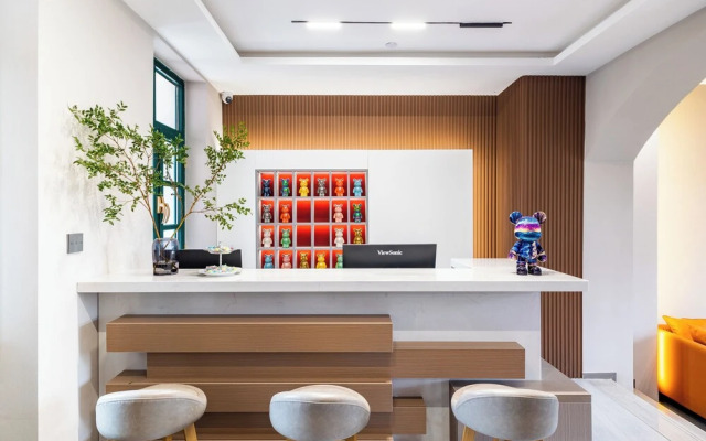 world guanyunli hotel