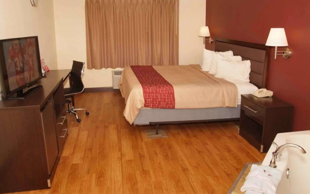 Red Roof Inn Osage Beach