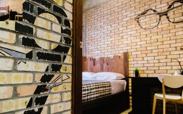 Paper Plane Hostel