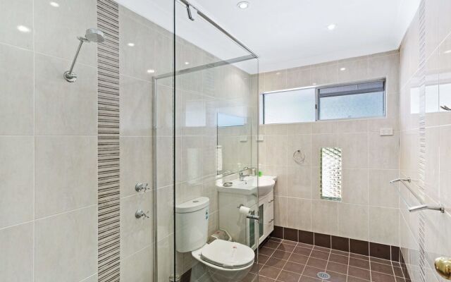 Bay Serene, 15 Mistral Close