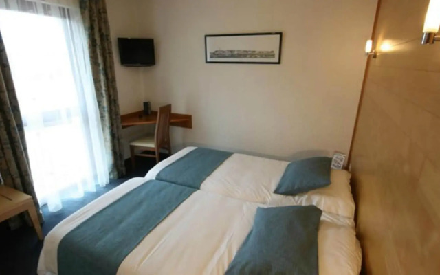 Brit Hotel Le Branhoc