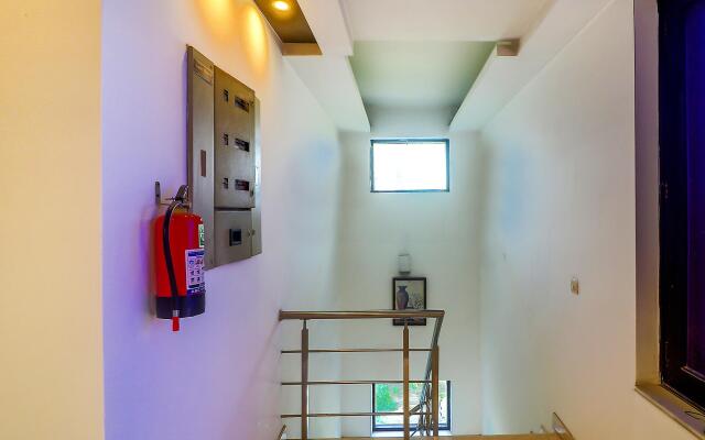 FabHotel Blue Moon Residency