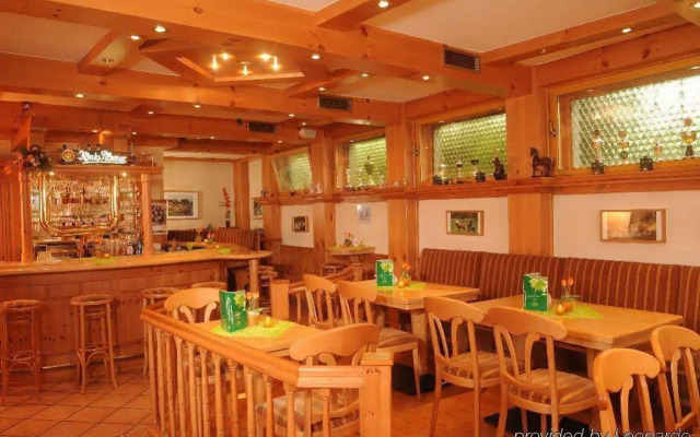 Hotel Zur Burg Sternberg