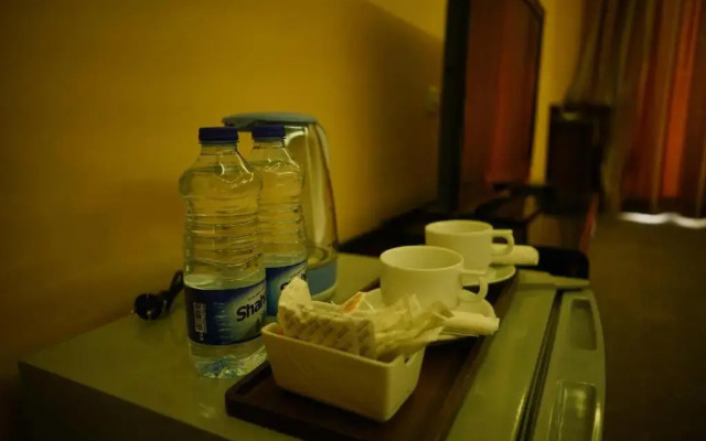 7 Wonders Hotel