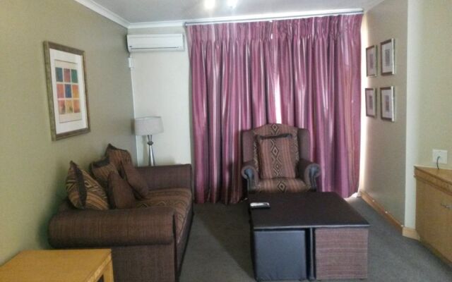 Airport Inn Executive Suites