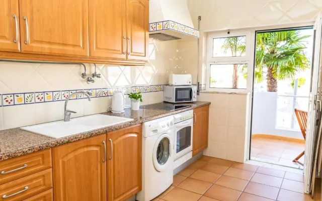 Giramar Apartamentos Turisticos