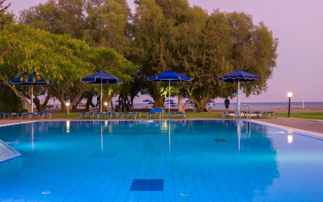 Stafilia Beach Hotel