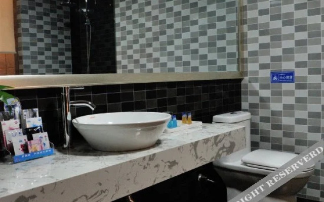 Shangcheng Business Hotel