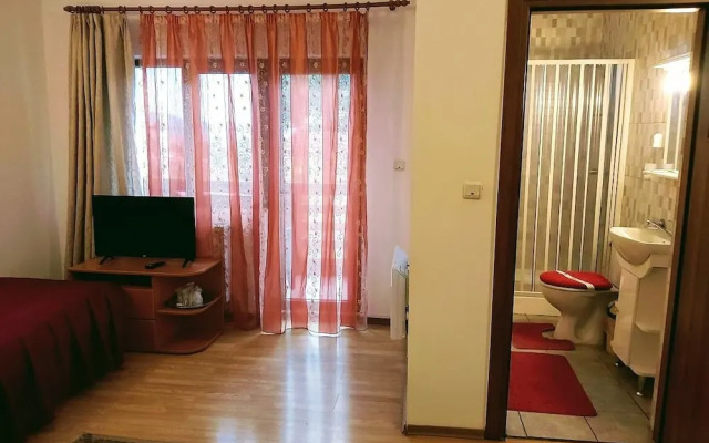 Pensiunea Agroturistica Piscul Soarelui