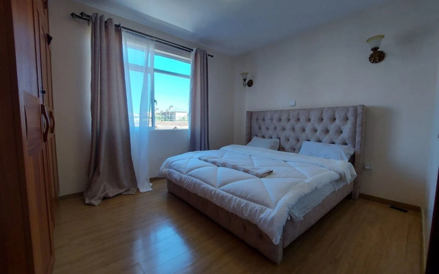 Mayberry Airport homestay