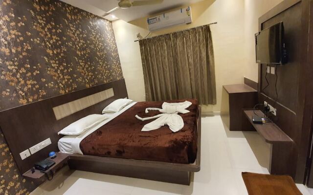 Goroomgo Hotel Home Town Puri