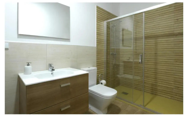 Eco House Tavilo