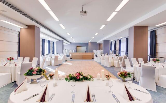 DoubleTree by Hilton Cluj – City Plaza
