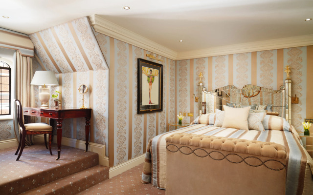 The Milestone Hotel