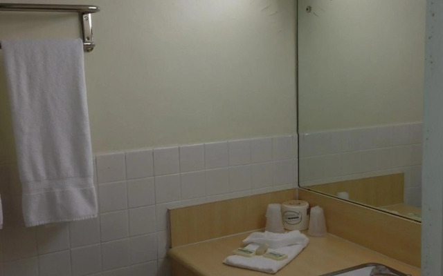 Knights Inn Hallandale