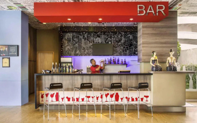 ibis Surabaya City Center