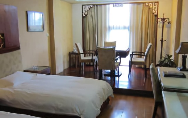 Huangmei Shanzhuang Hotel