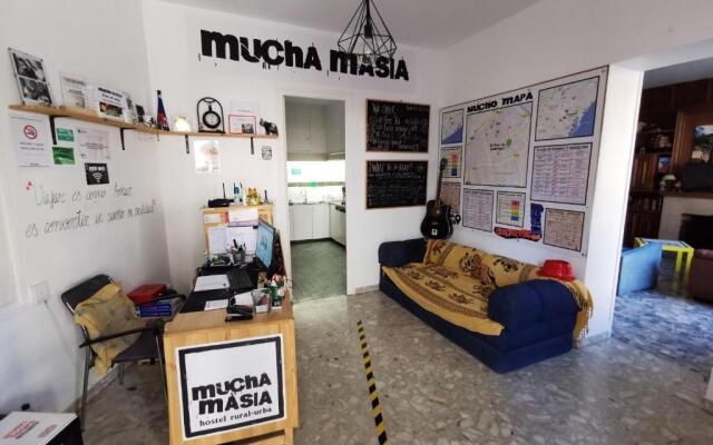 Mucha Masia Hostel Rural-Urbà