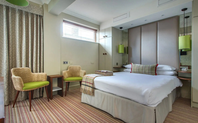 The Maids Head Hotel
