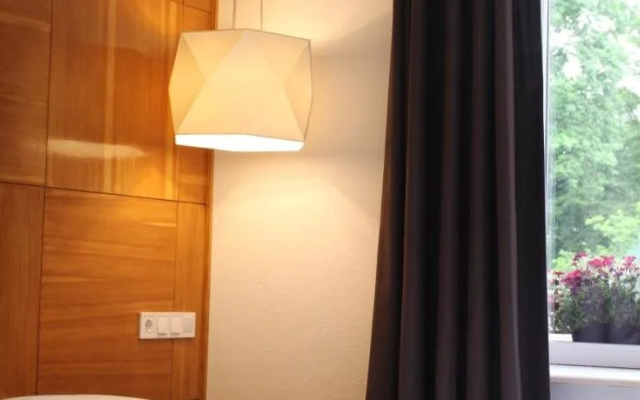 Valentyna Hotel