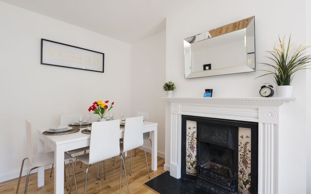 The Chelsea Sandhills Residence - TL19