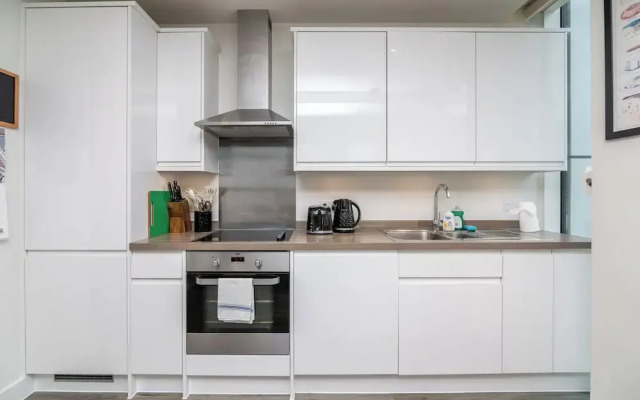 Chic & Stylish 2Bed in Heart of London