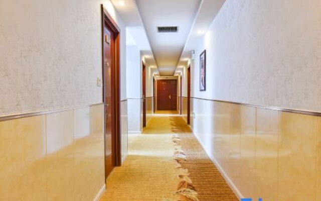 Xinghualou Business Hotel