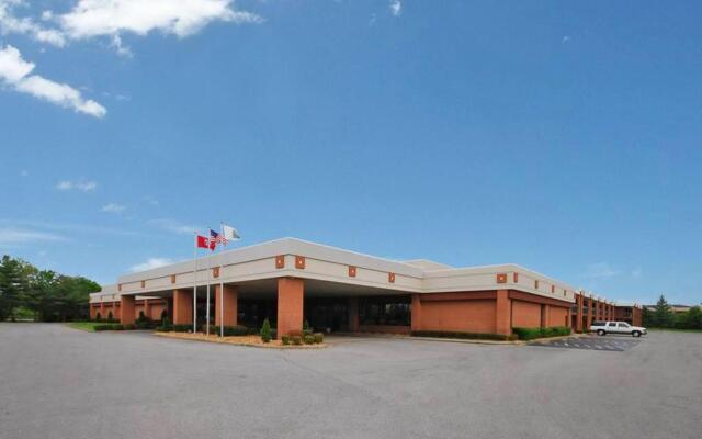 Quality Inn Exit 4