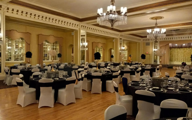 Arlington Resort Hotel and Spa