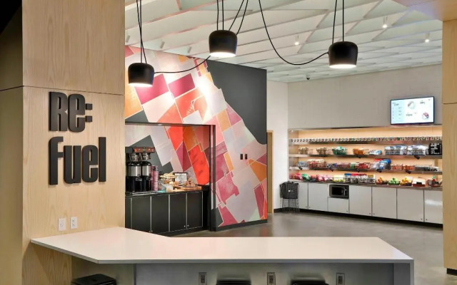 Aloft Orlando Lake Buena Vista