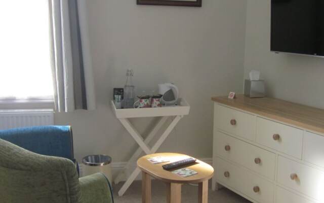 Bowen House - Guest house